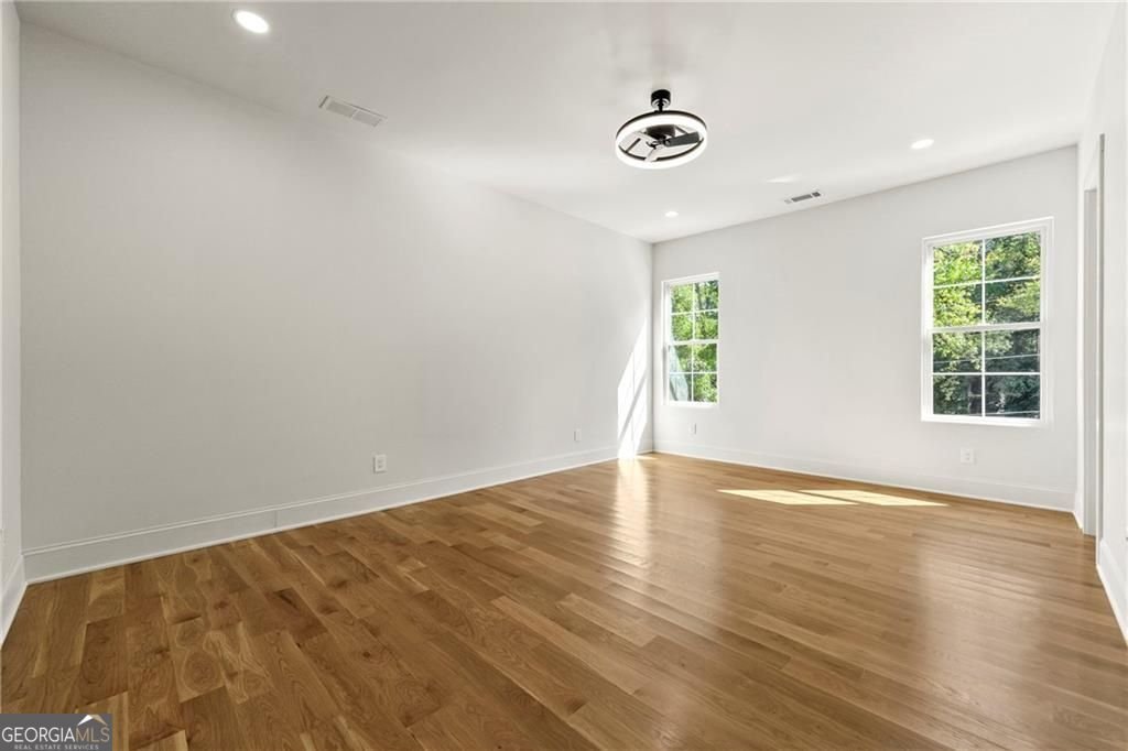 320 Hammond Drive Atlanta - 30