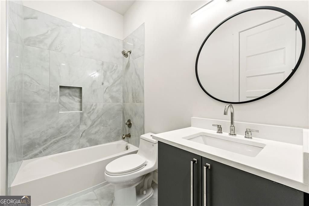 320 Hammond Drive Atlanta - 32