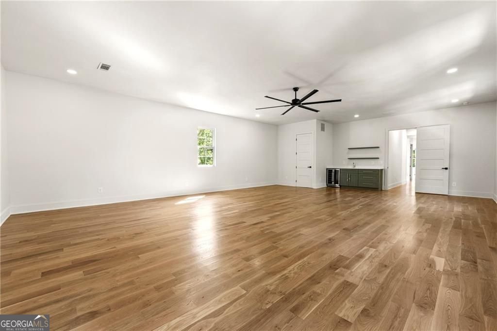 320 Hammond Drive Atlanta - 36