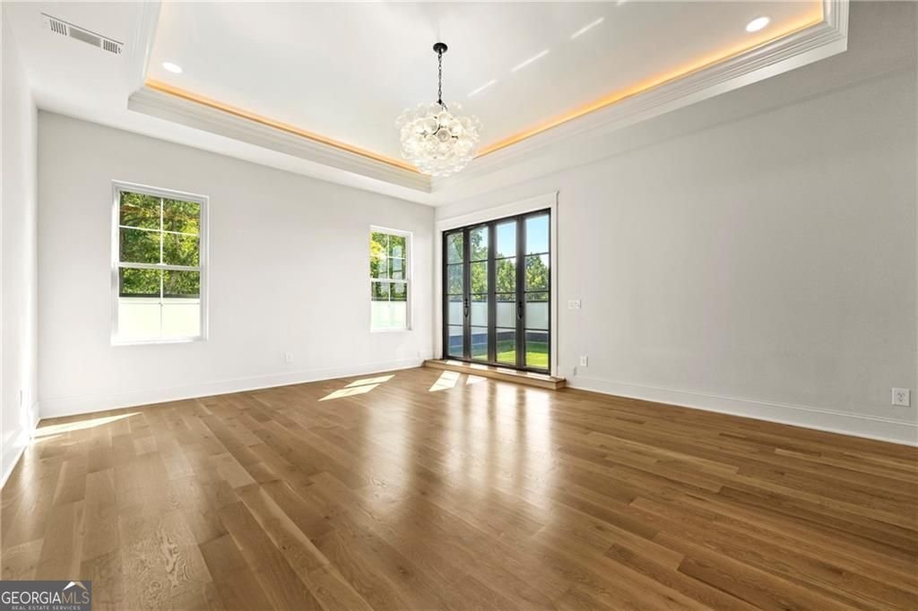 320 Hammond Drive Atlanta - 39
