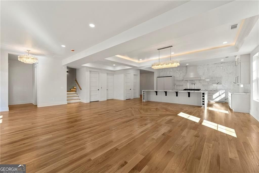 320 Hammond Drive Atlanta - 6