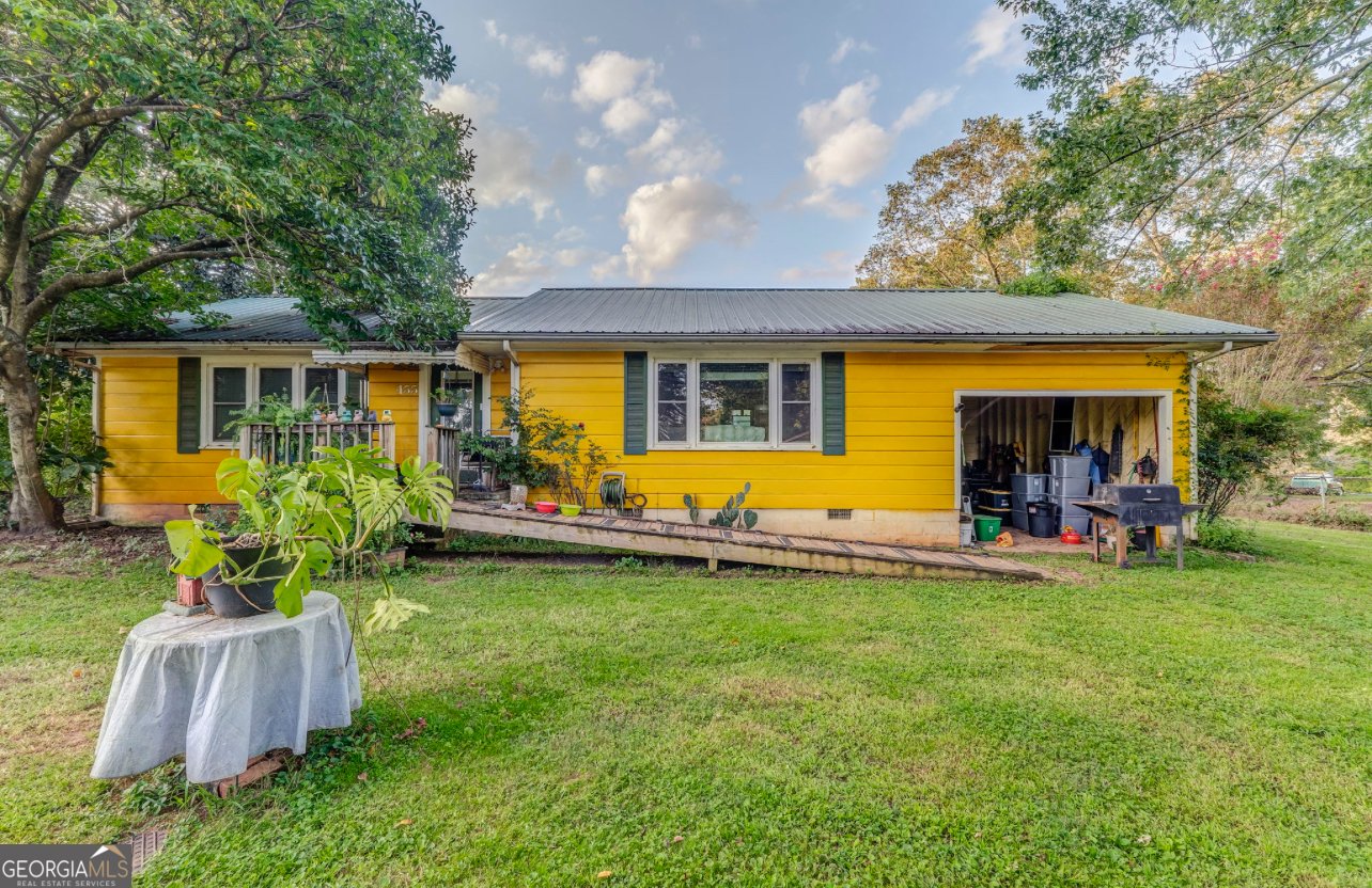 455 Bell Street Menlo - 1