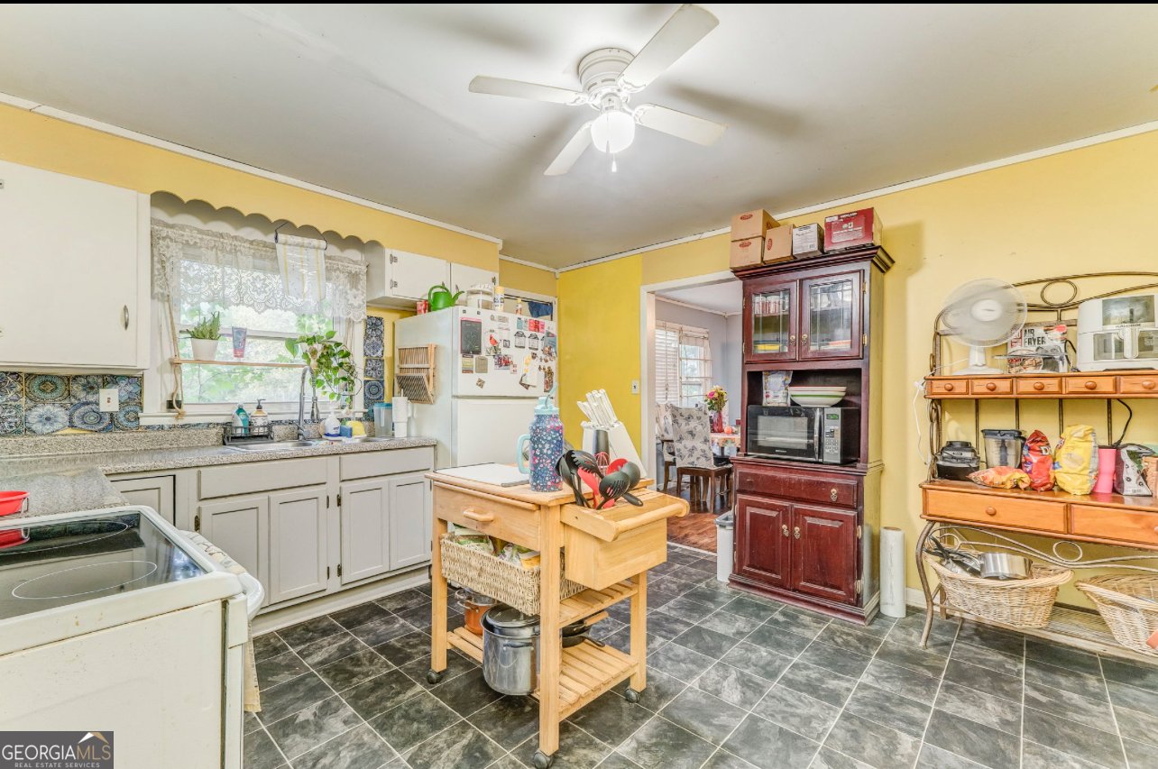 455 Bell Street Menlo - 5
