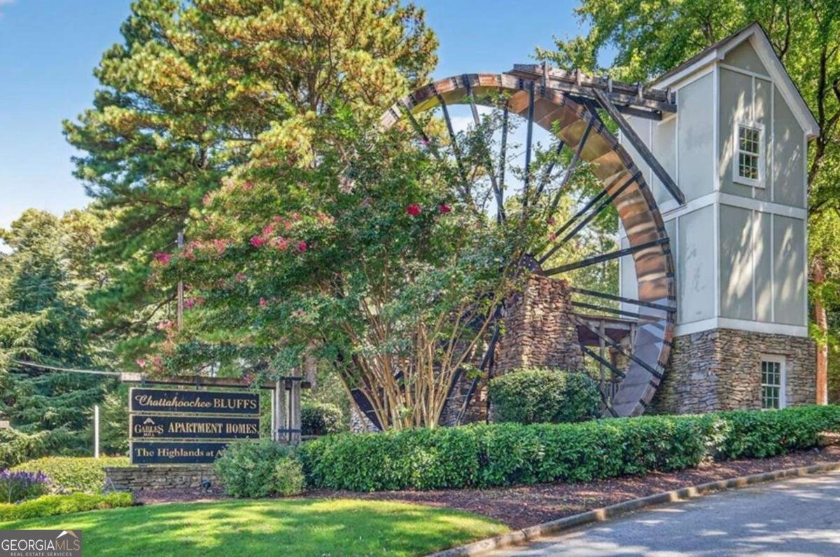 3758 Chattahoochee Summit Drive Atlanta - 22