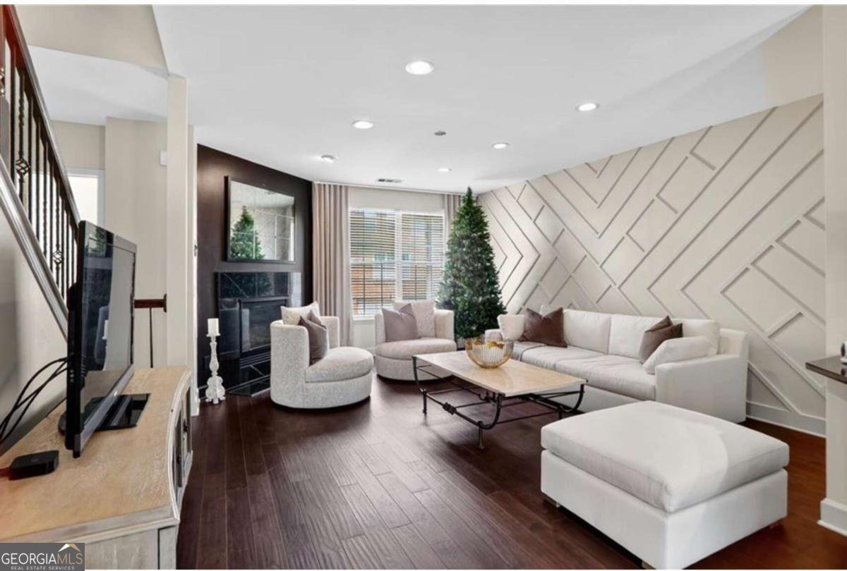 3758 Chattahoochee Summit Drive Atlanta - 4