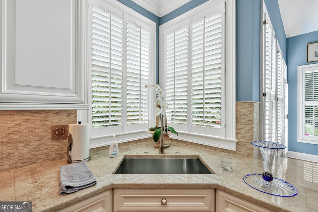 2259 Edgemere Lake Circle Marietta - 18