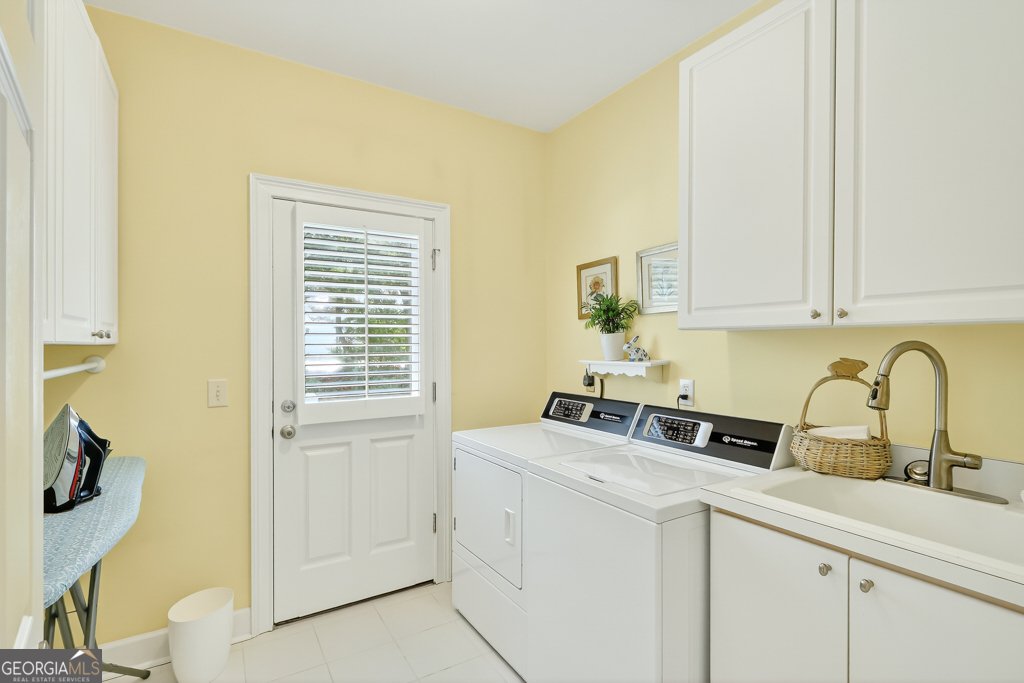 2259 Edgemere Lake Circle Marietta - 19