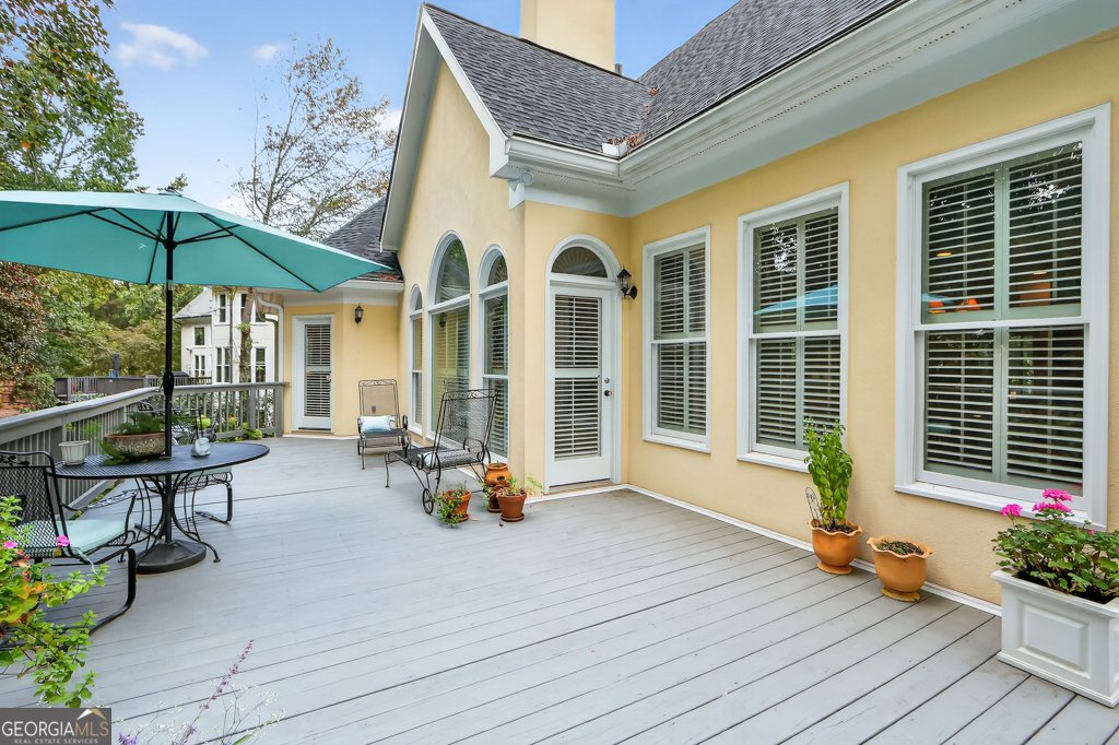 2259 Edgemere Lake Circle Marietta - 43