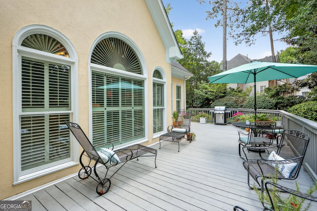 2259 Edgemere Lake Circle Marietta - 44