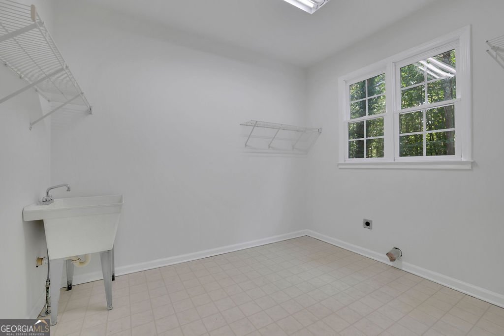 2085 Brook Meadow Drive Alpharetta - 17