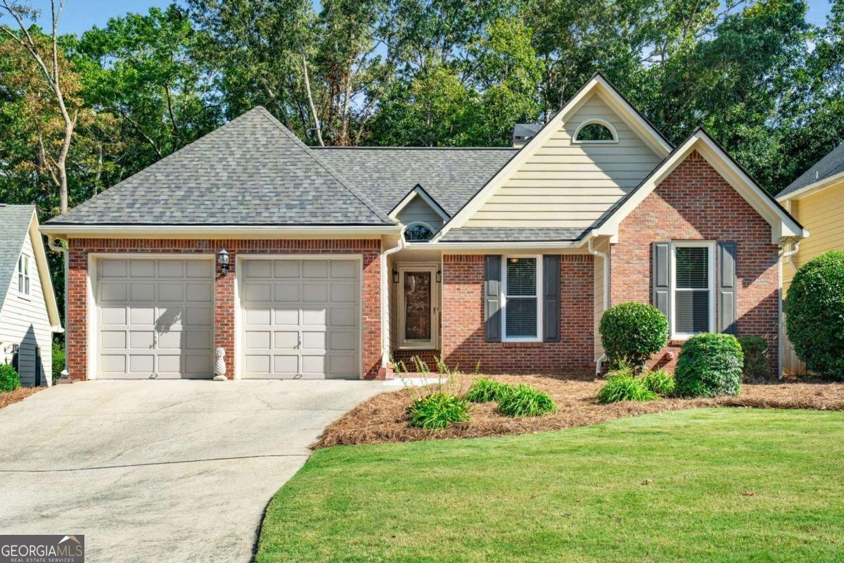 240 Whisperwood Lane Marietta - 1