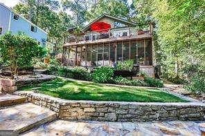 572 Lake Drive Snellville - 1
