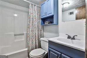 572 Lake Drive Snellville - 23