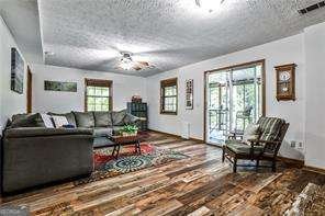 572 Lake Drive Snellville - 26
