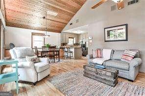572 Lake Drive Snellville - 5