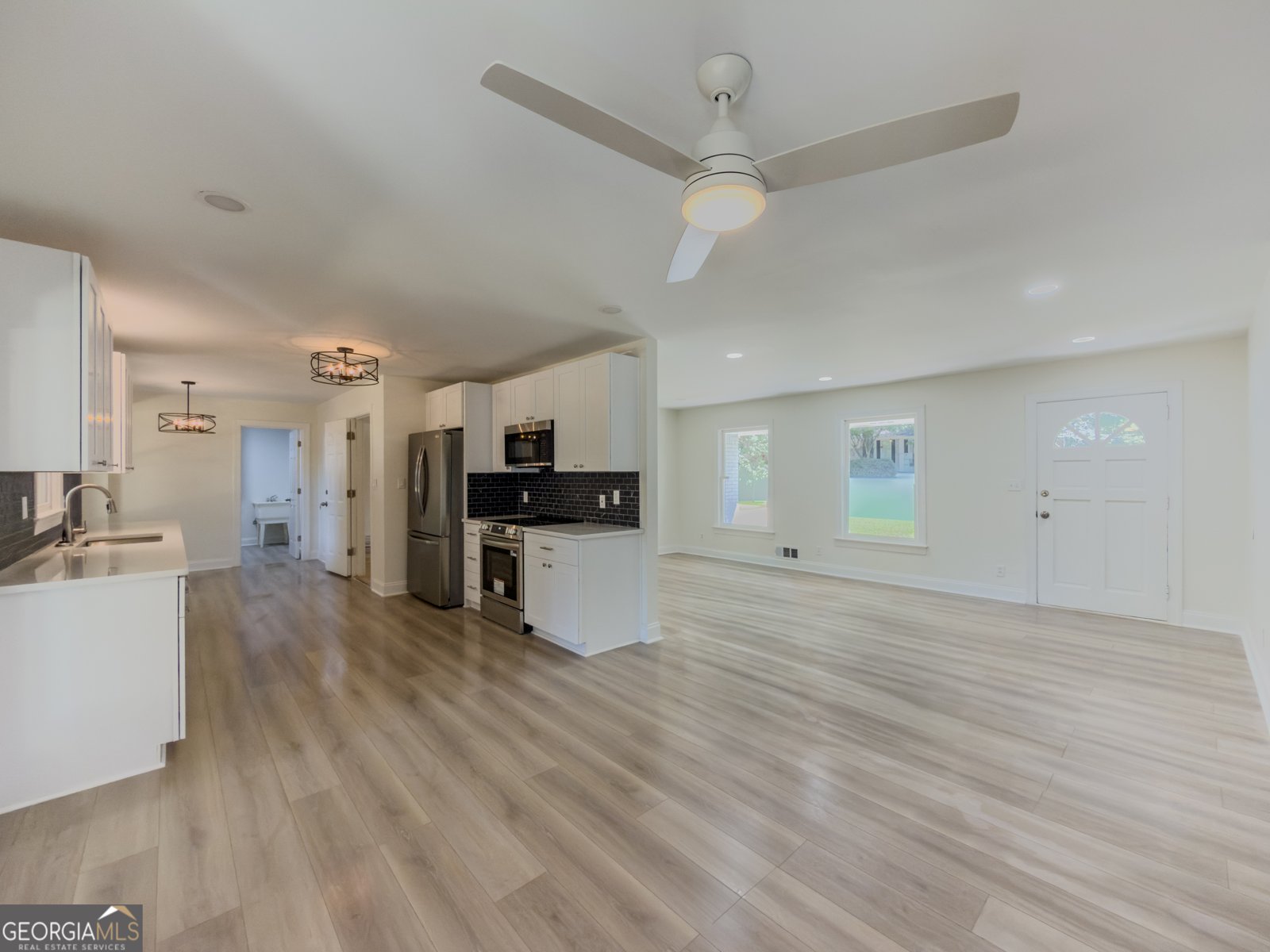 507 Castlearie Drive Stone Mountain - 10