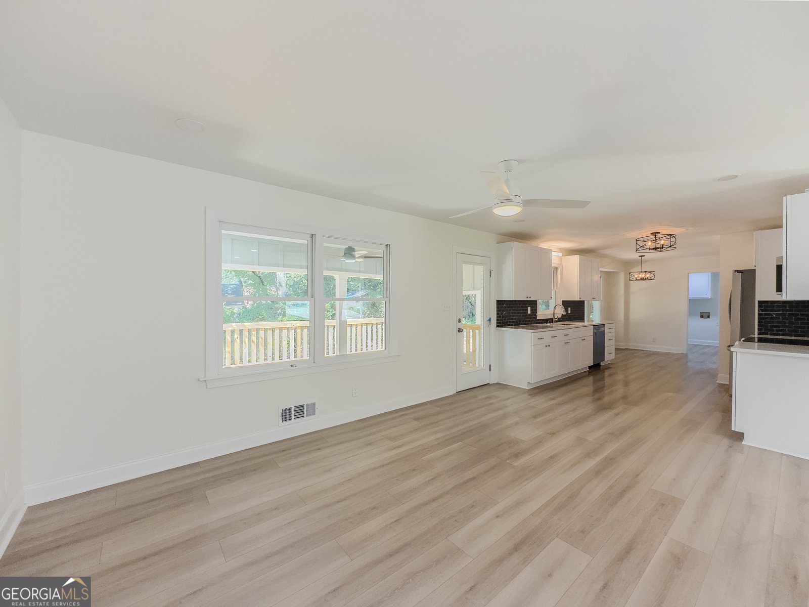 507 Castlearie Drive Stone Mountain - 8