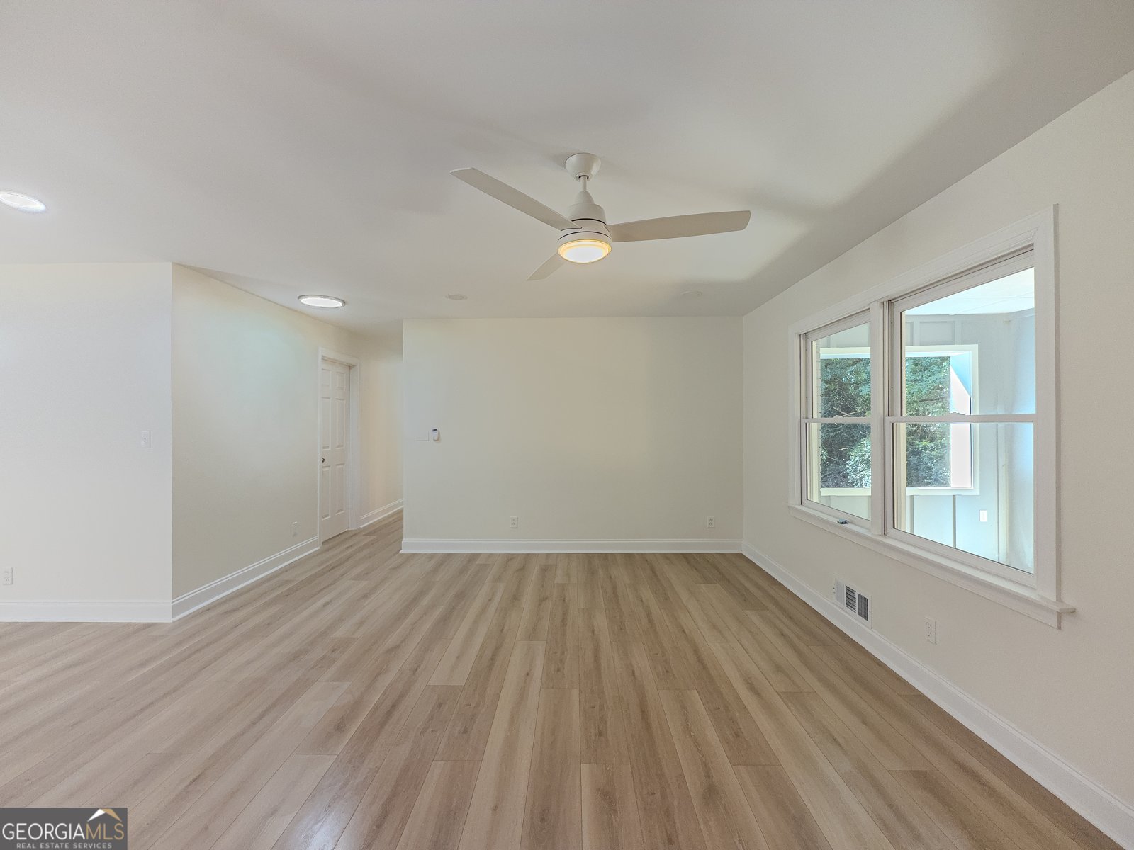 507 Castlearie Drive Stone Mountain - 9