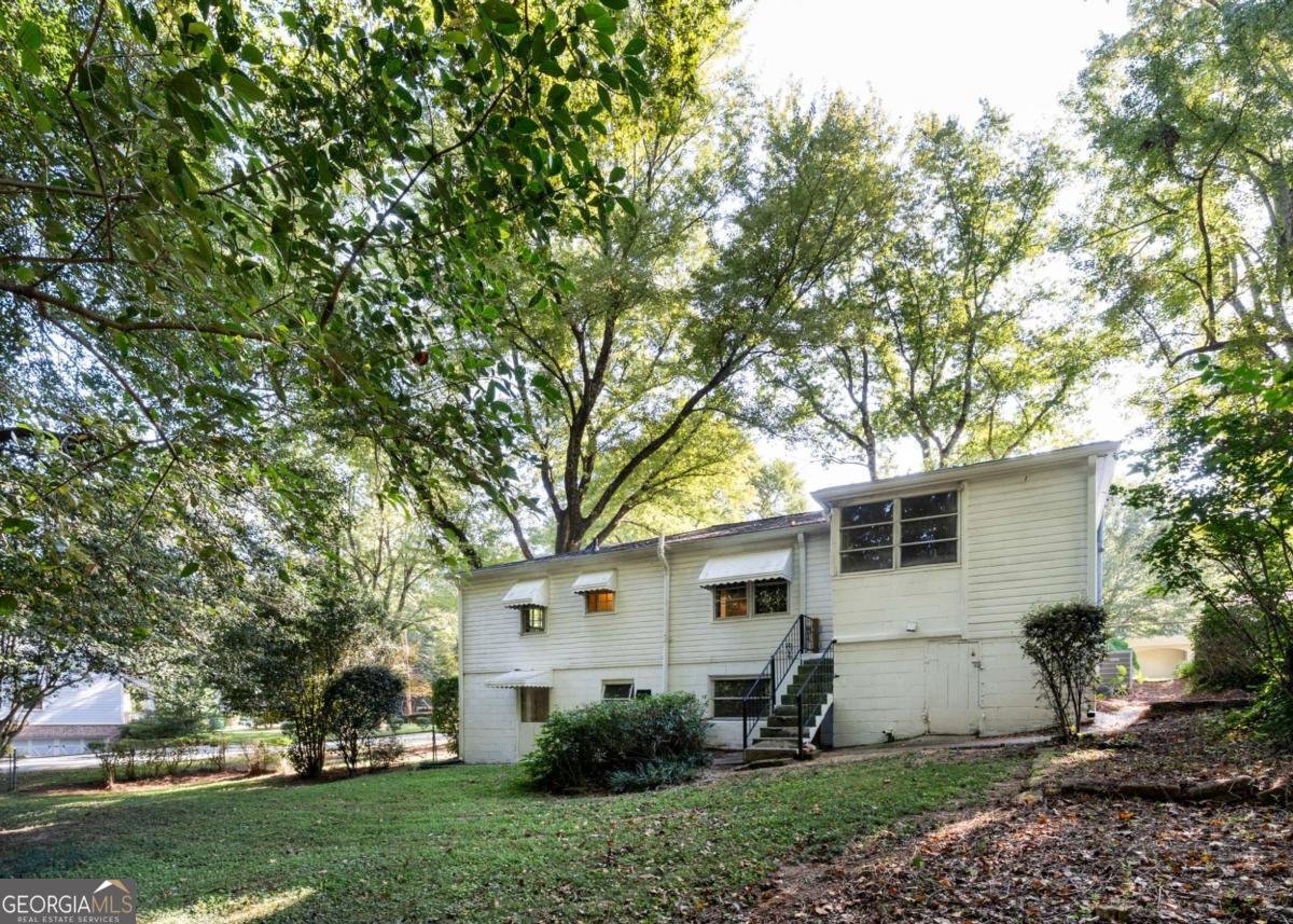 1636 Beacon Hill Boulevard Atlanta - 29