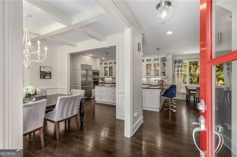 2456 Sunset Drive Atlanta - 2