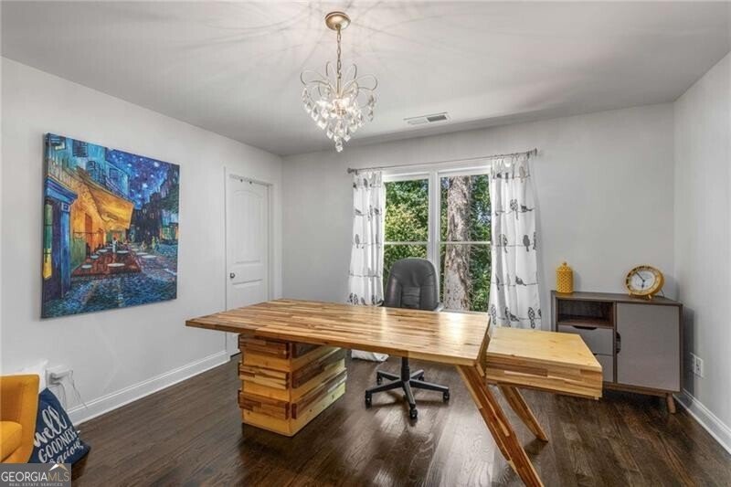 2456 Sunset Drive Atlanta - 30
