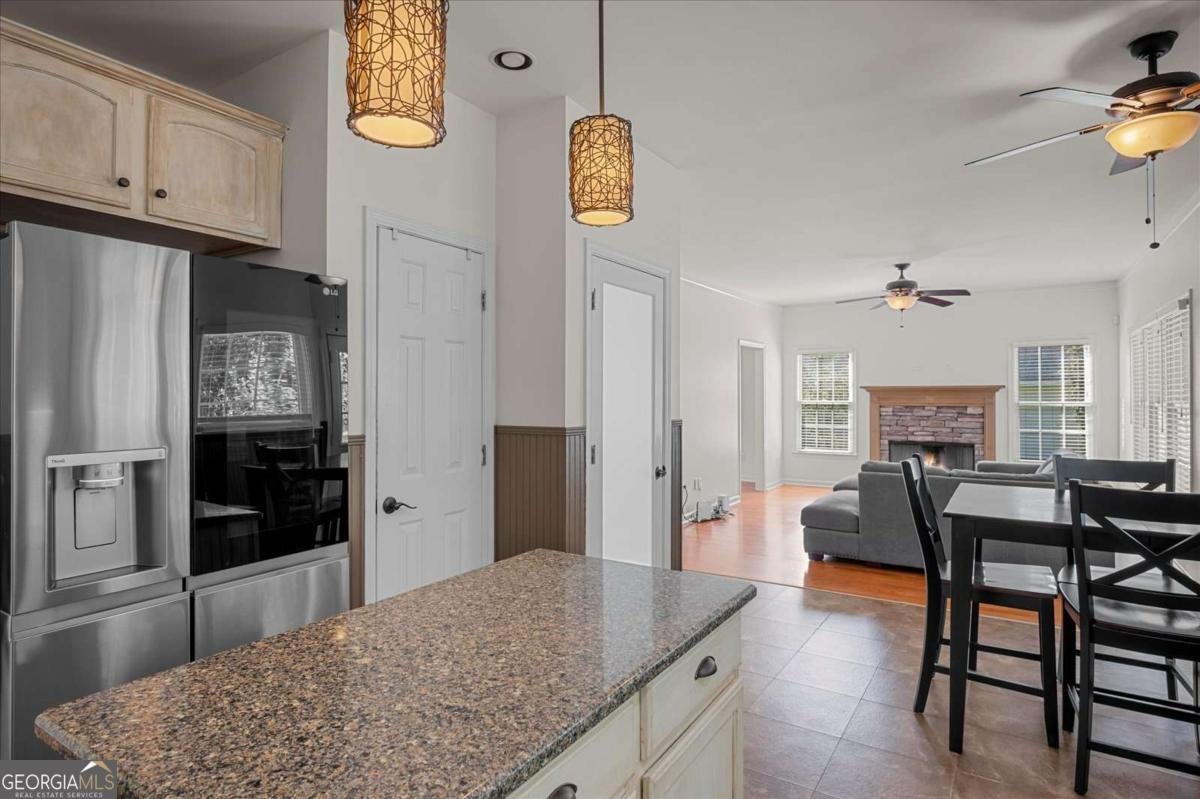 528 Wisteria Drive Woodstock - 16