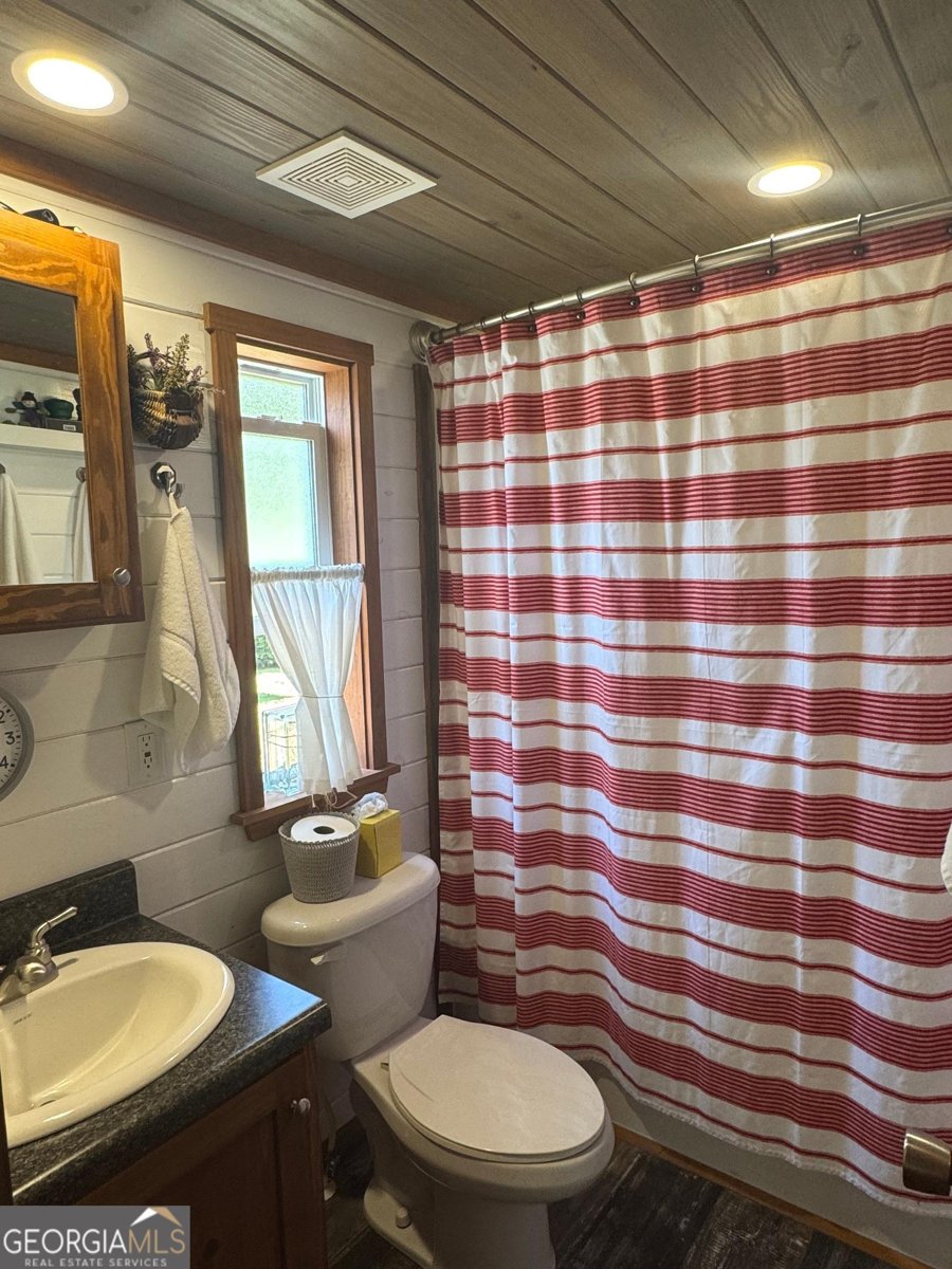 4960 Laurel Lodge Road Clarkesville - 1
