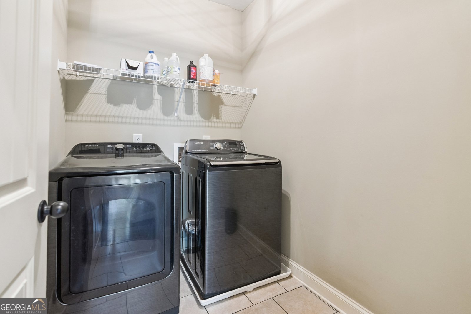 27 Rose Brooke Circle White - 25