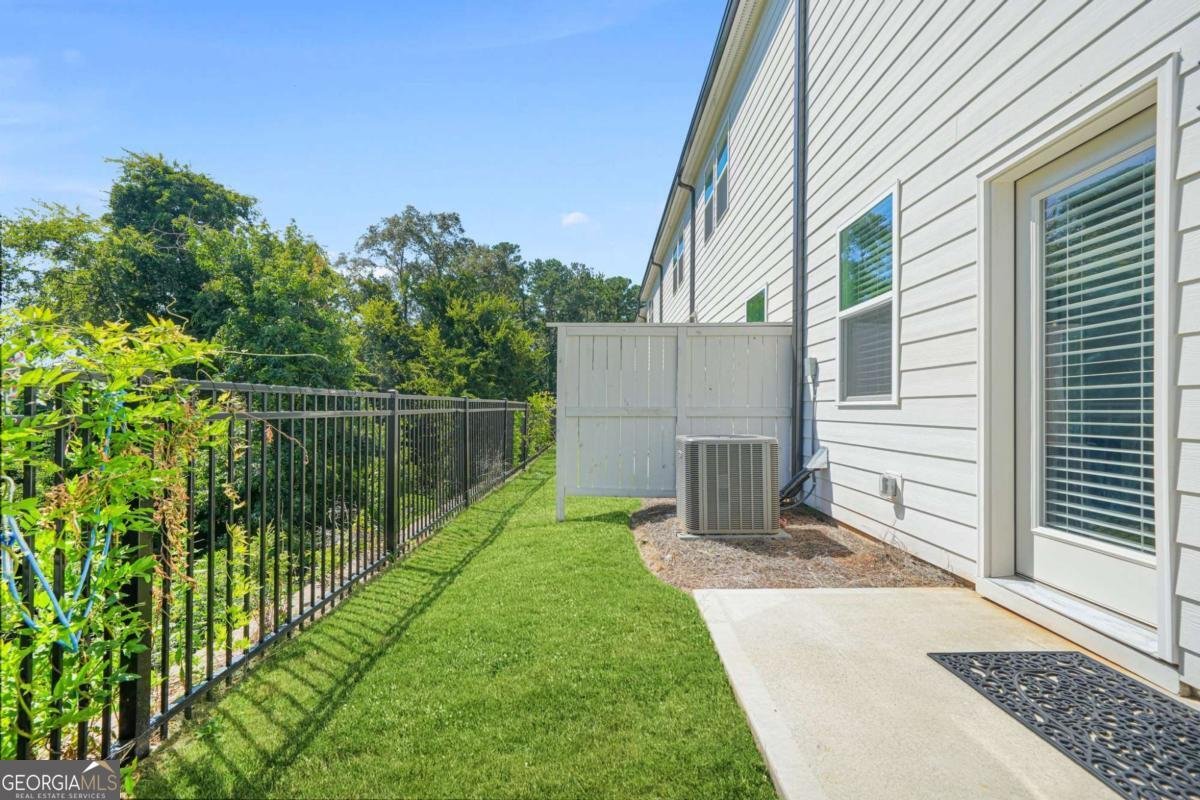 1623 Gunnin Trace Atlanta - 11