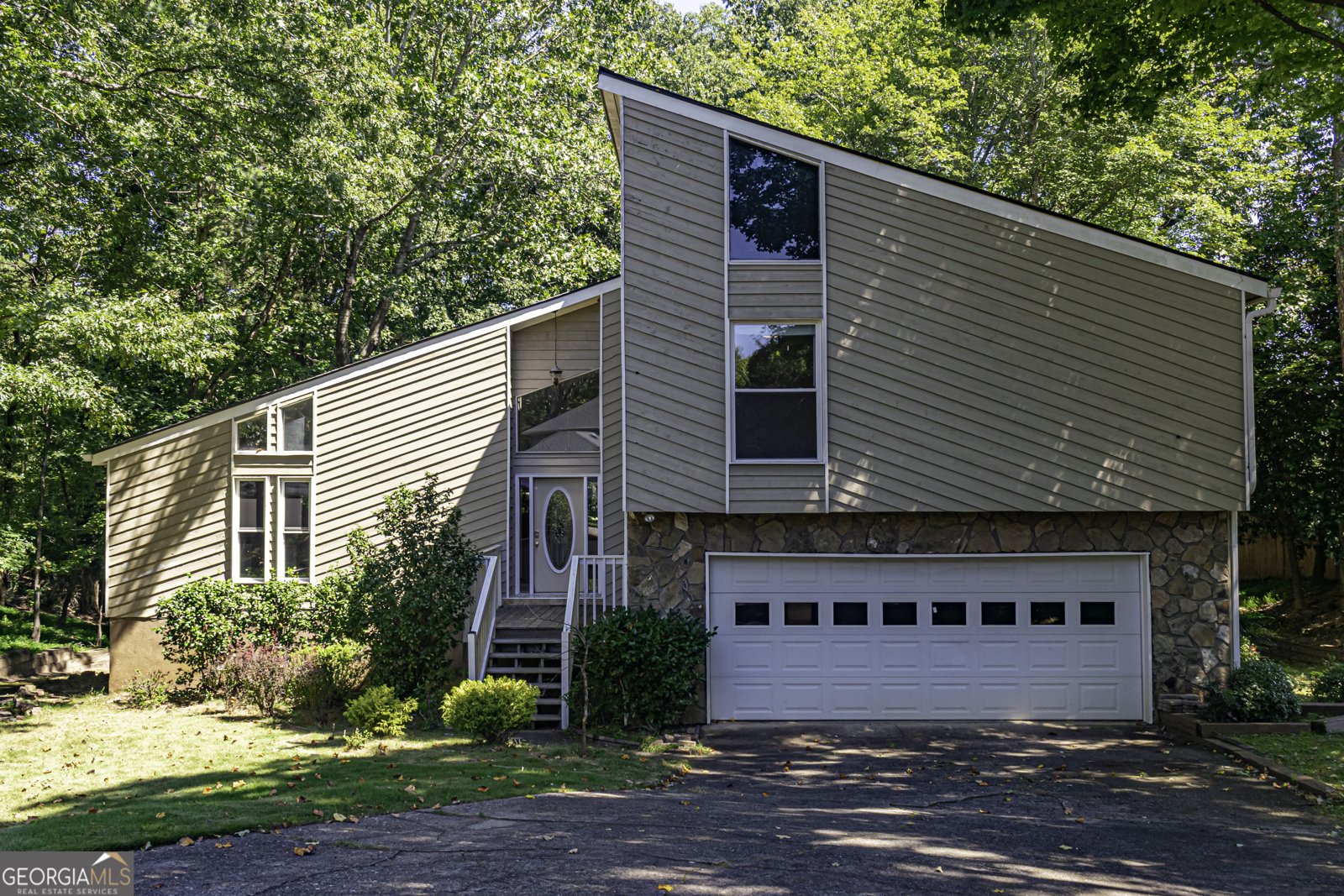 1985 Branch Valley Drive Roswell - 1