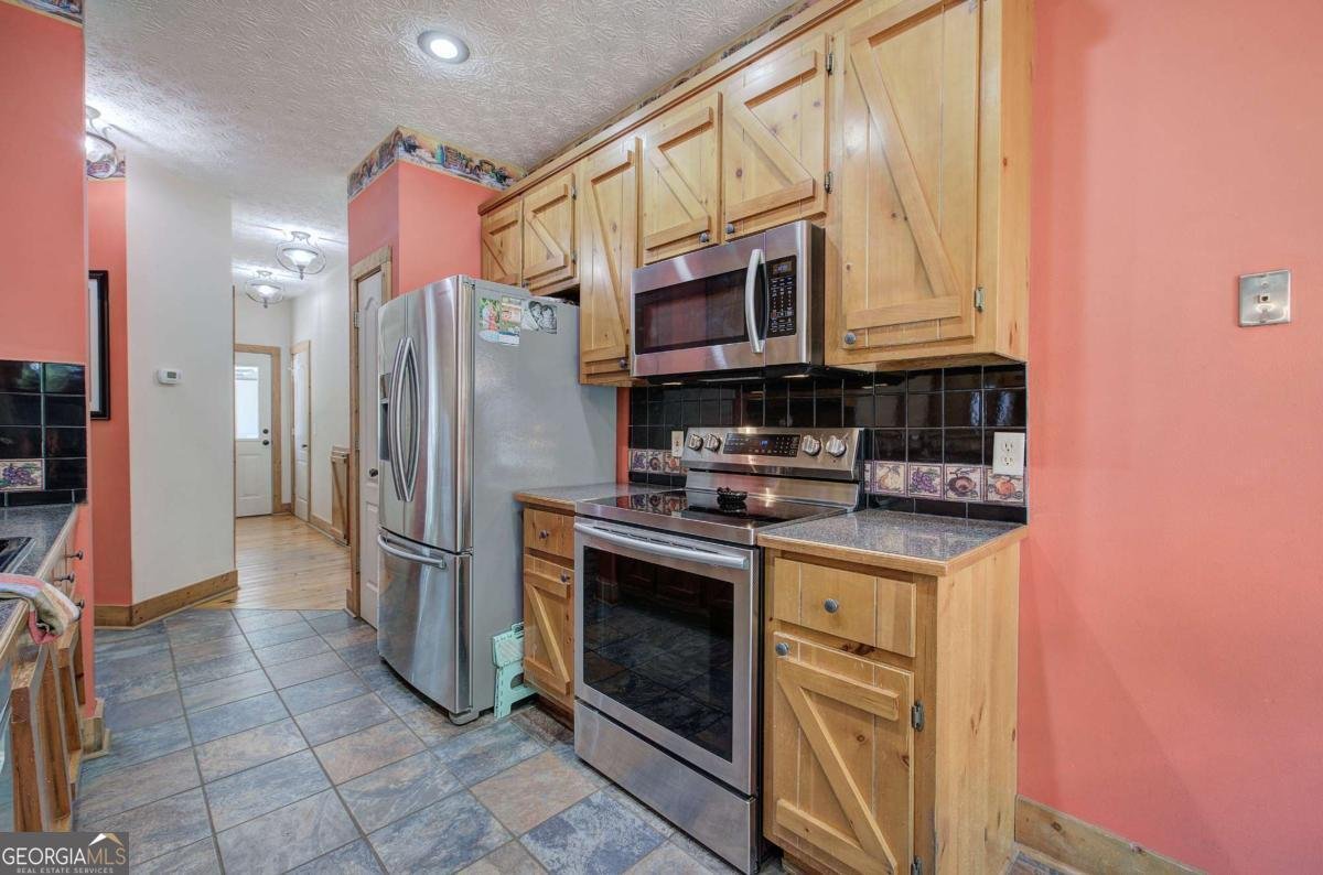 125 Chimney Way Fairmount - 27
