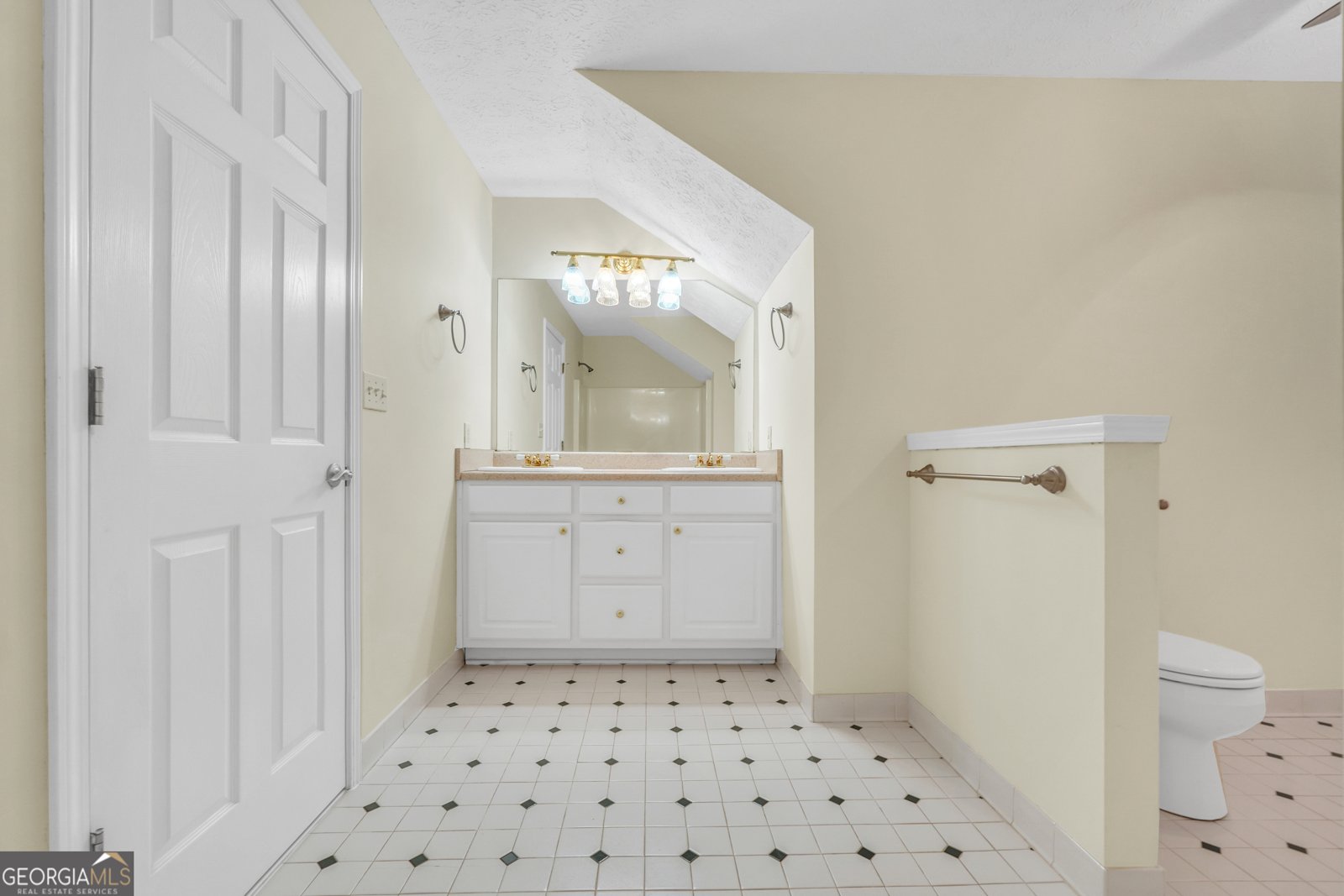556 Higgins Road Locust Grove - 24