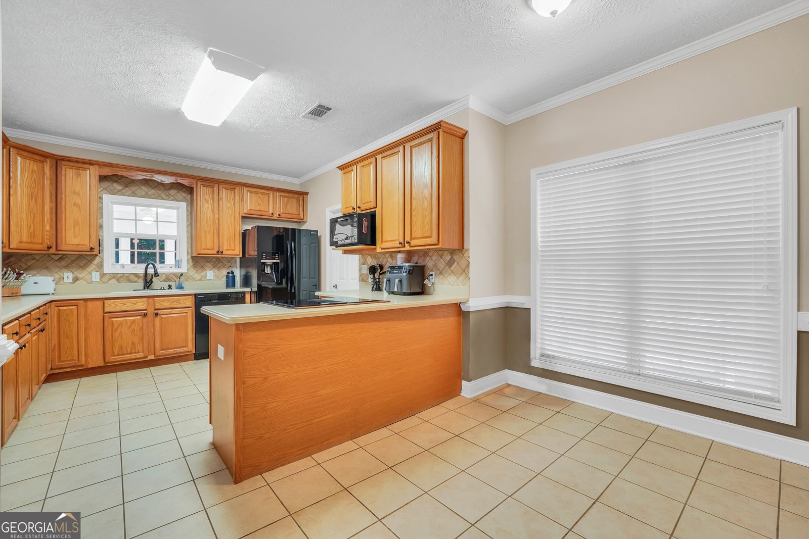 556 Higgins Road Locust Grove - 34
