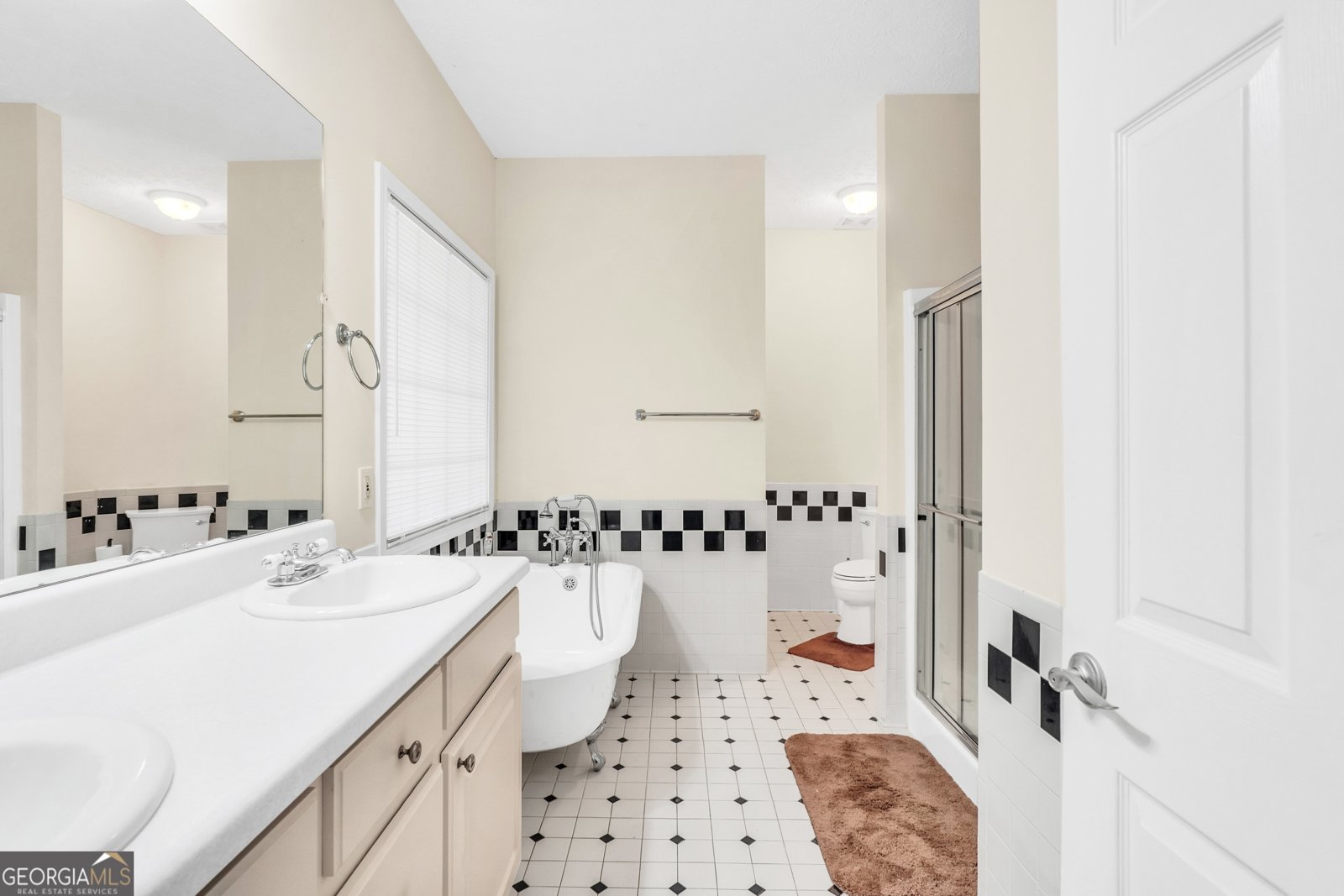 556 Higgins Road Locust Grove - 48