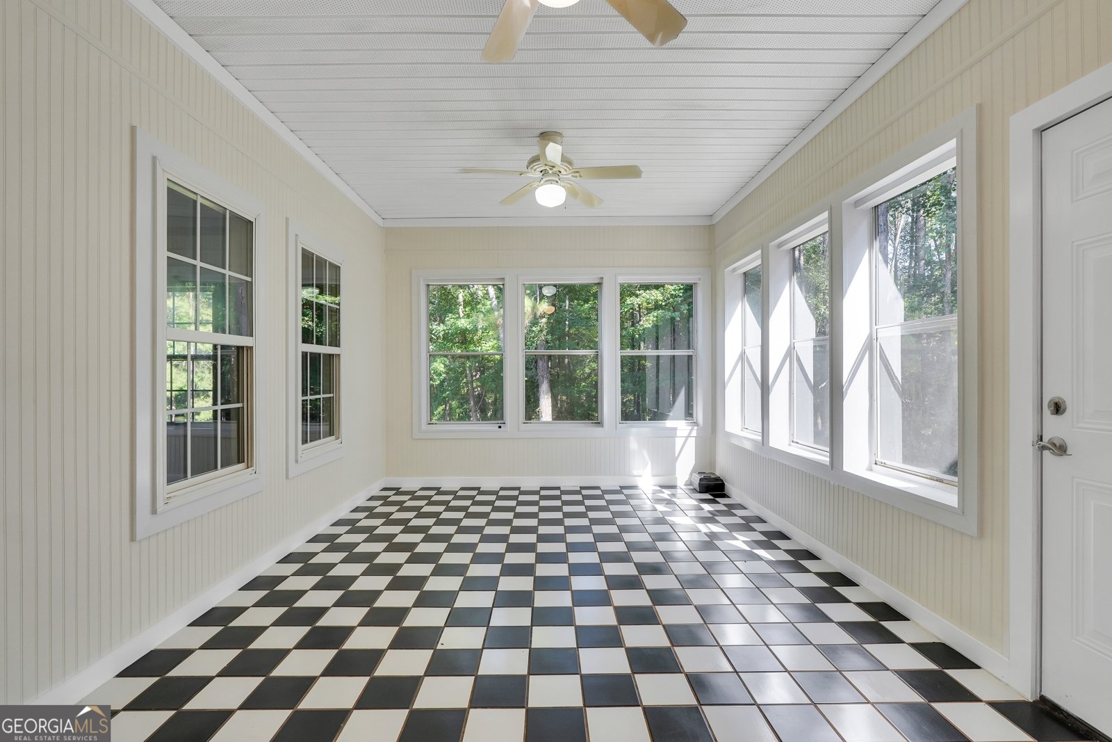 556 Higgins Road Locust Grove - 54