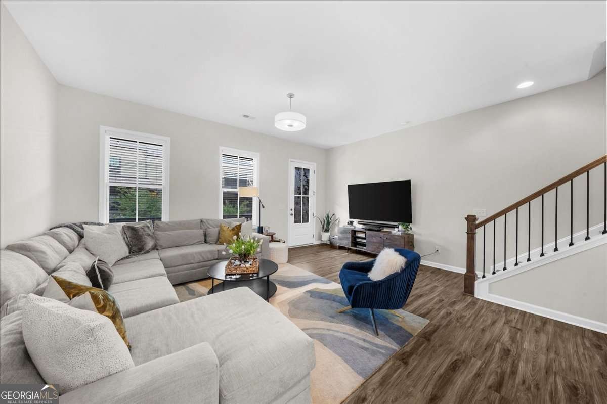 6370 Cortland Walk Alpharetta - 10