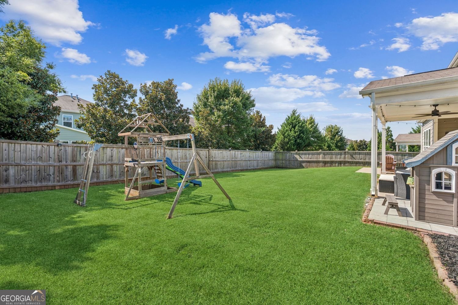 711 Woodbridge Drive Woodstock - 2