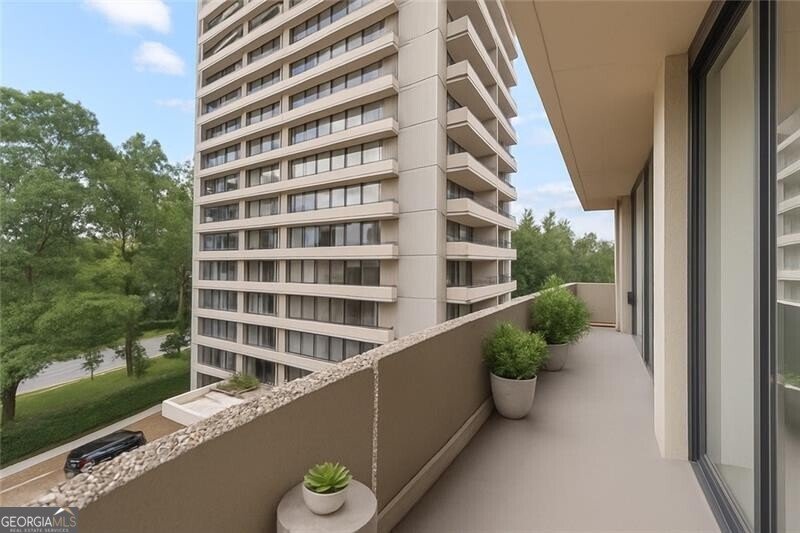 2575 Peachtree Road Atlanta - 10