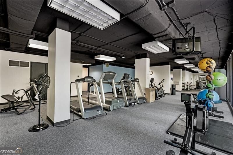 2575 Peachtree Road Atlanta - 36