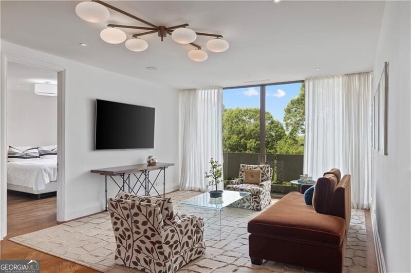2575 Peachtree Road Atlanta - 9