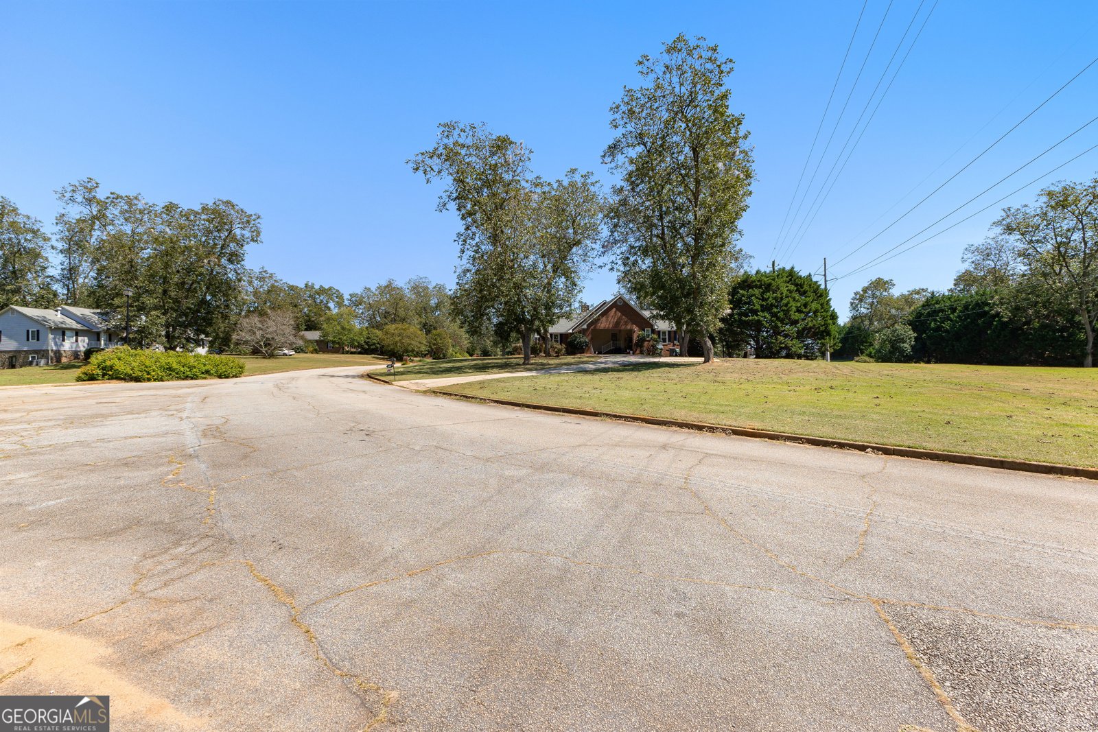 107 Shasta Drive Thomaston - 41