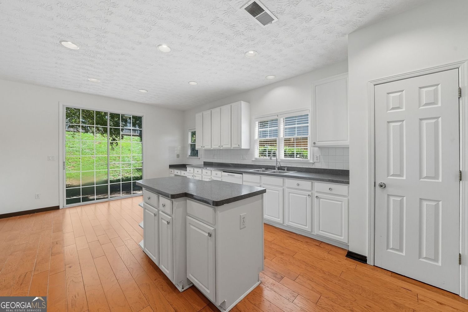 3430 Palm Circle Kennesaw - 3