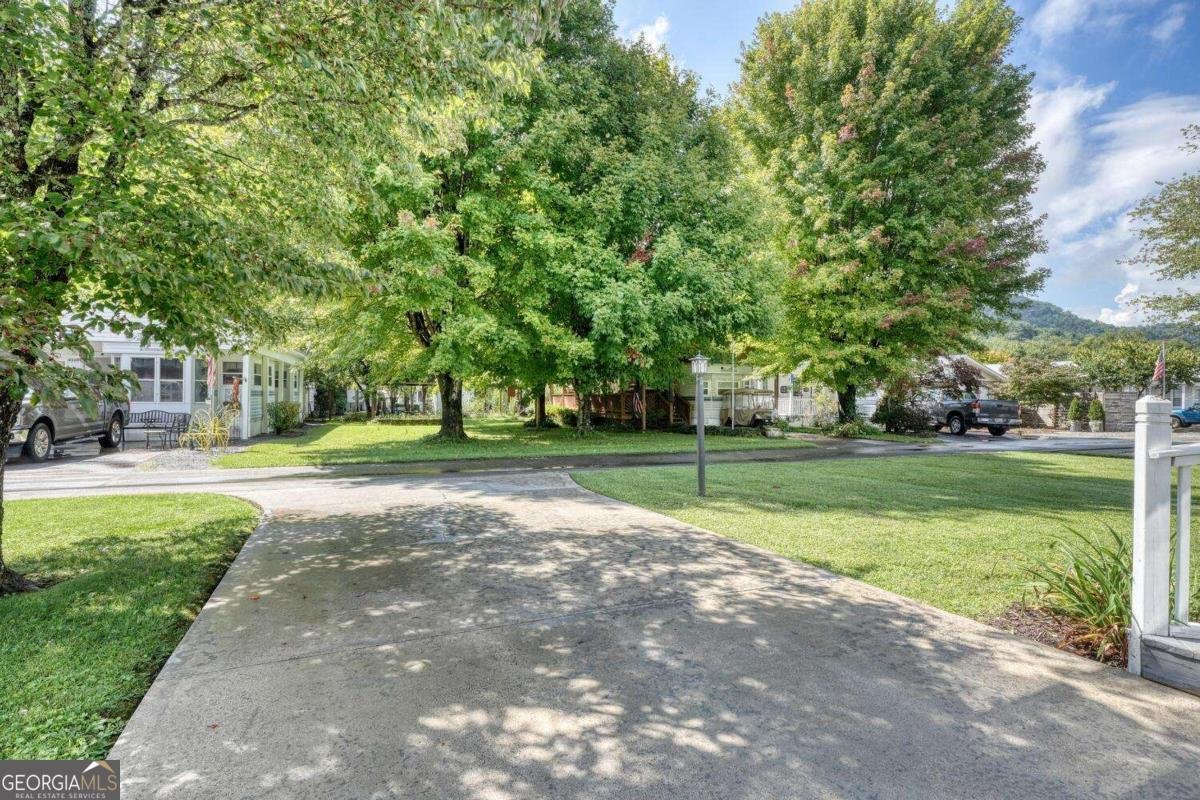 4353 Riverbank Run Hiawassee - 12