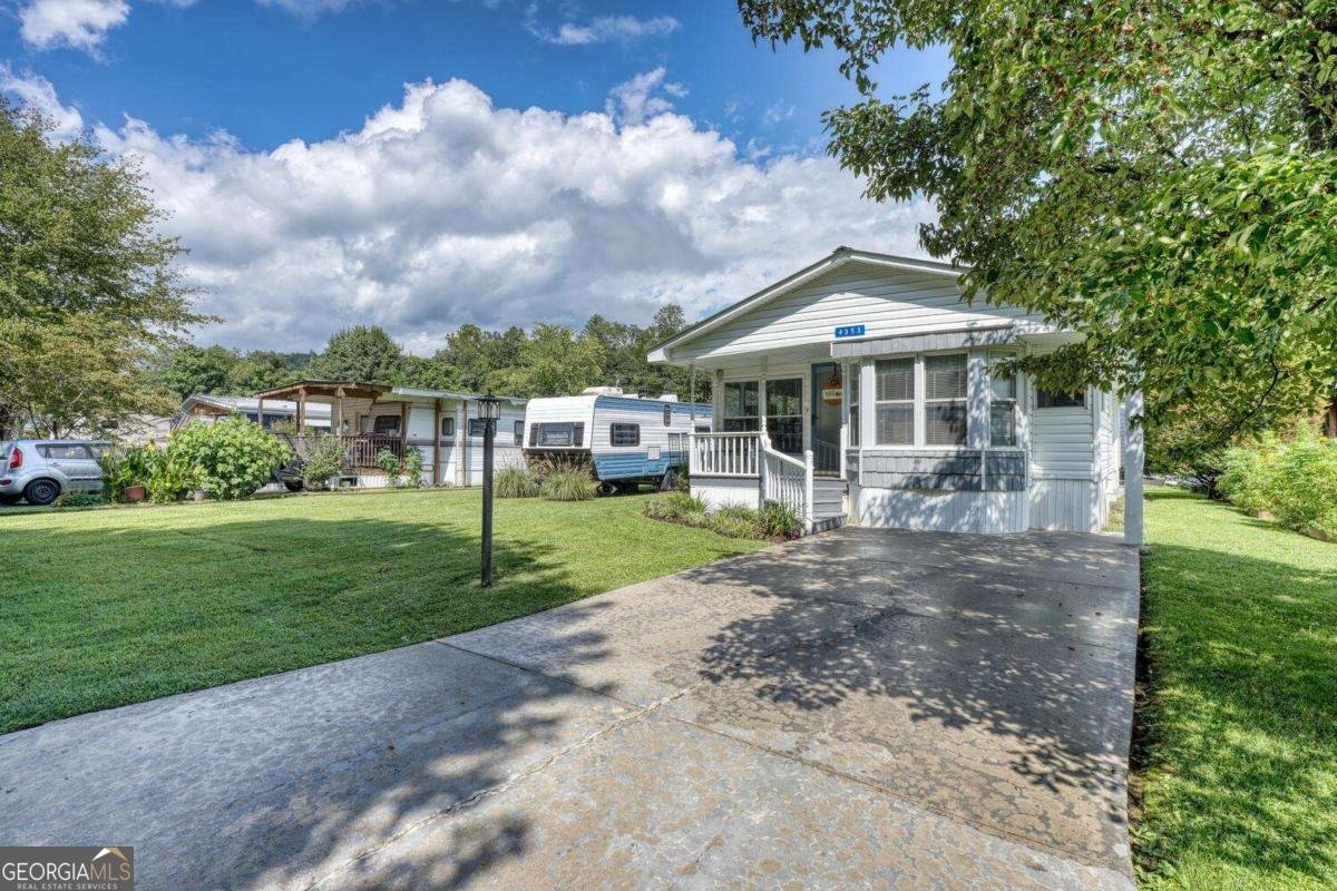4353 Riverbank Run Hiawassee - 2