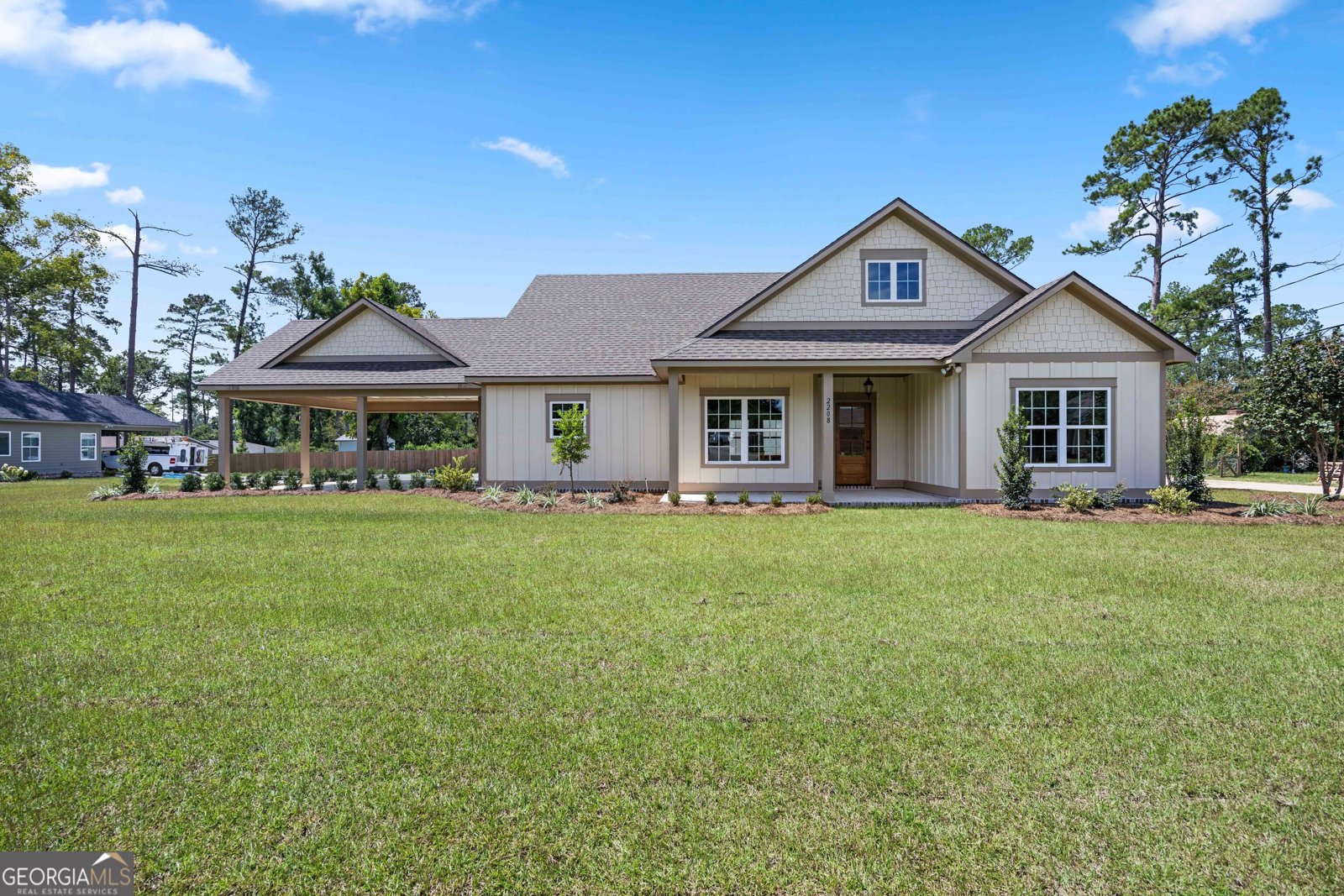 2208 Oak Street Valdosta - main photo