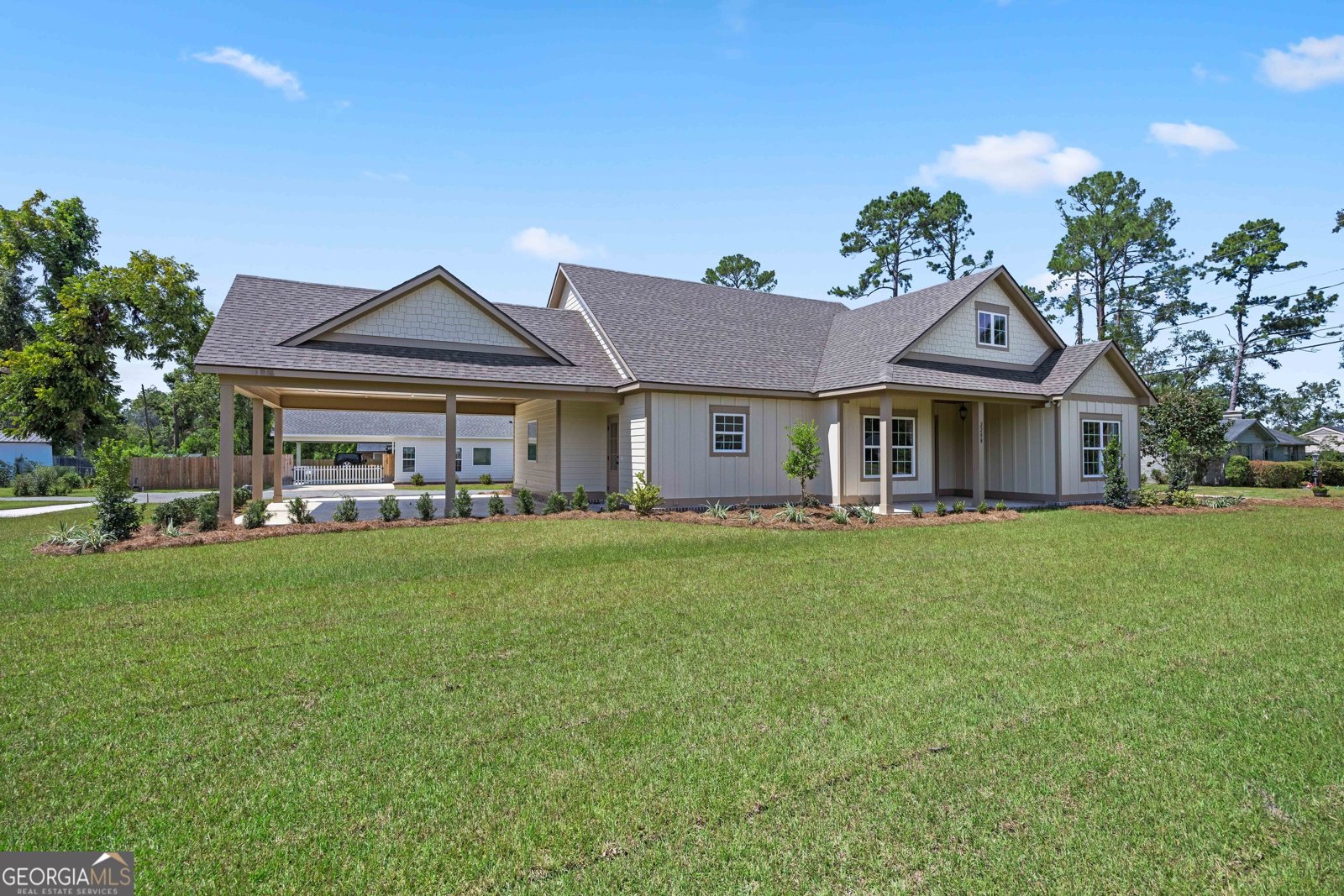 2208 Oak Street Valdosta - 2