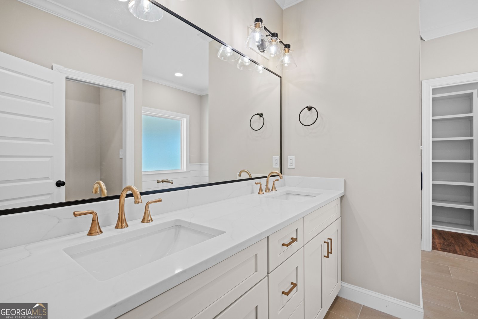 2208 Oak Street Valdosta - 32