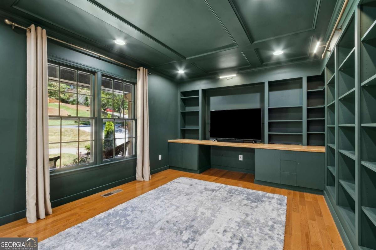 2301 Piedmont Forest Drive Marietta - 22