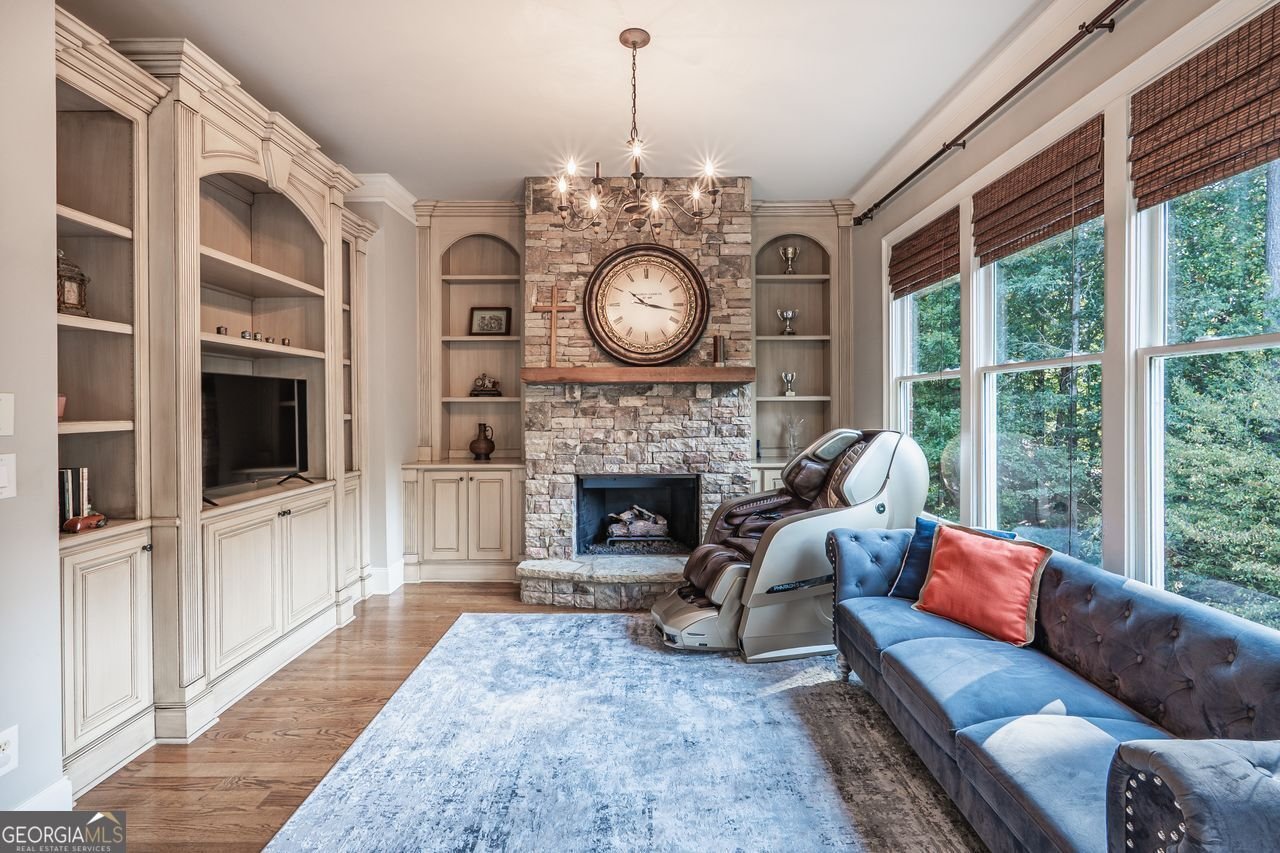 5566 AVIEMORE Suwanee - 11