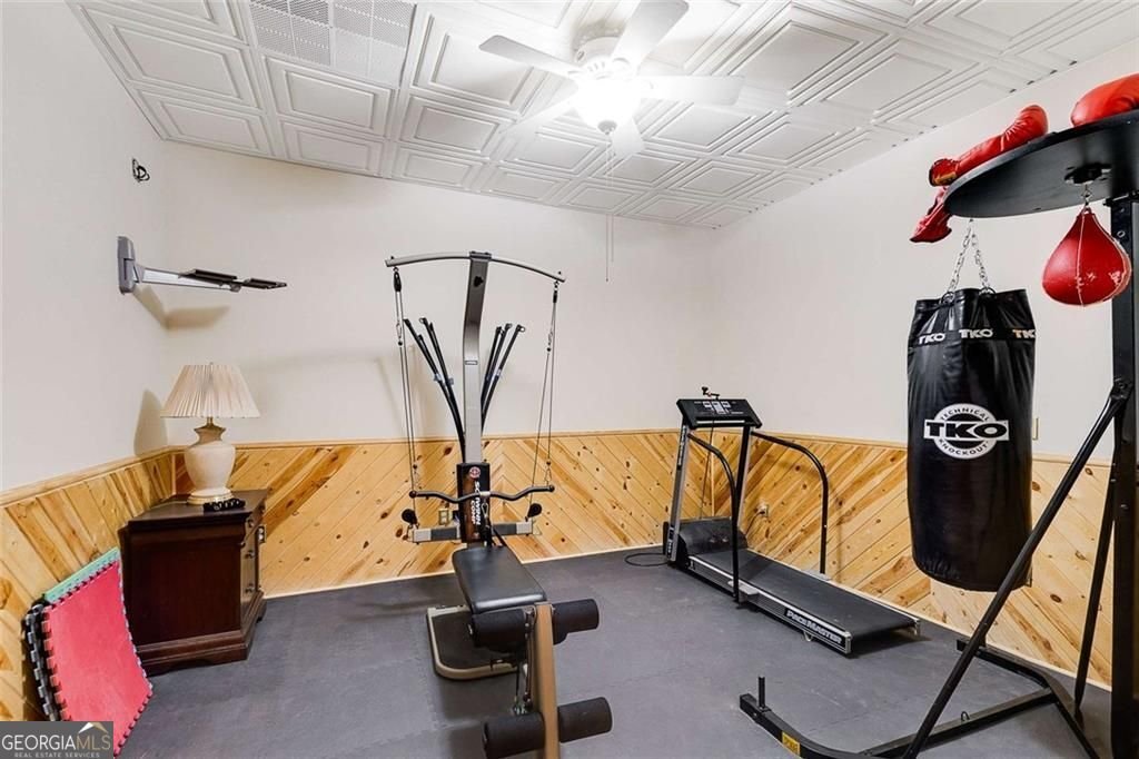 9735 Emery Drive Gainesville - 37